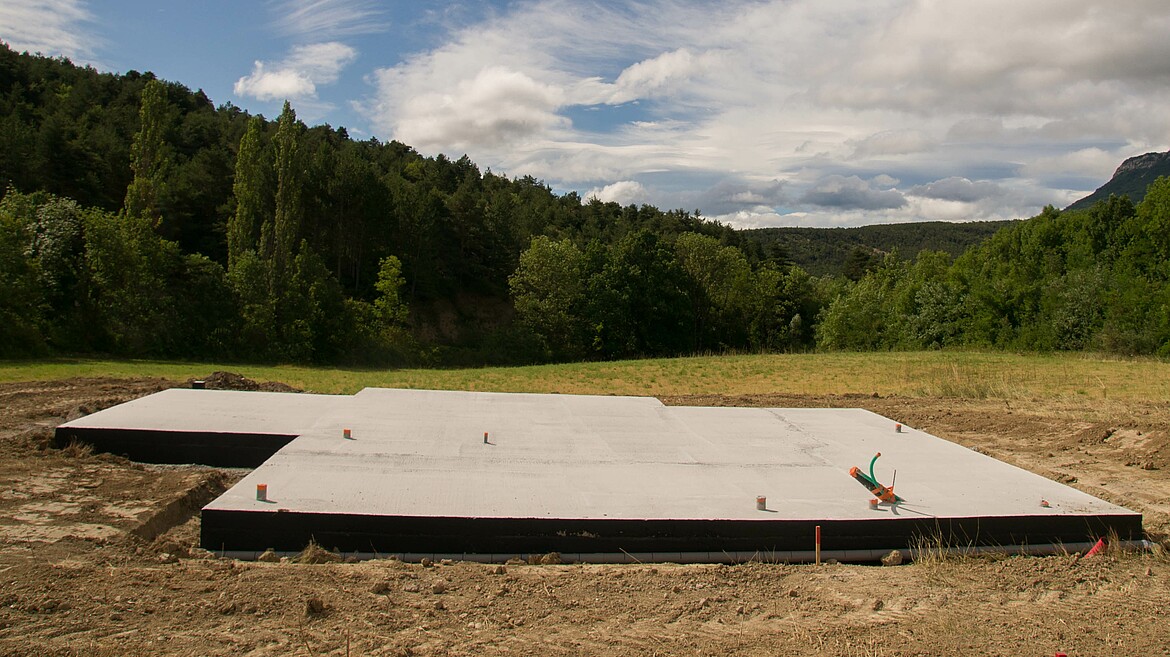 Fertighaus: Montage Bodenplatte - Hanse Haus Fertighaus: Montage Bodenplatte